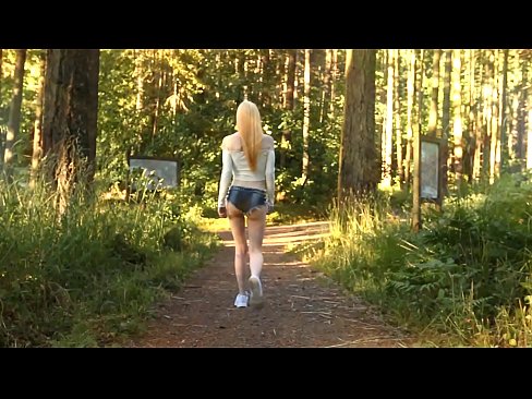 ❤️ Piękna kobieta porusza się powoli, nie naga wideo ️❌ Just porn at us ❤